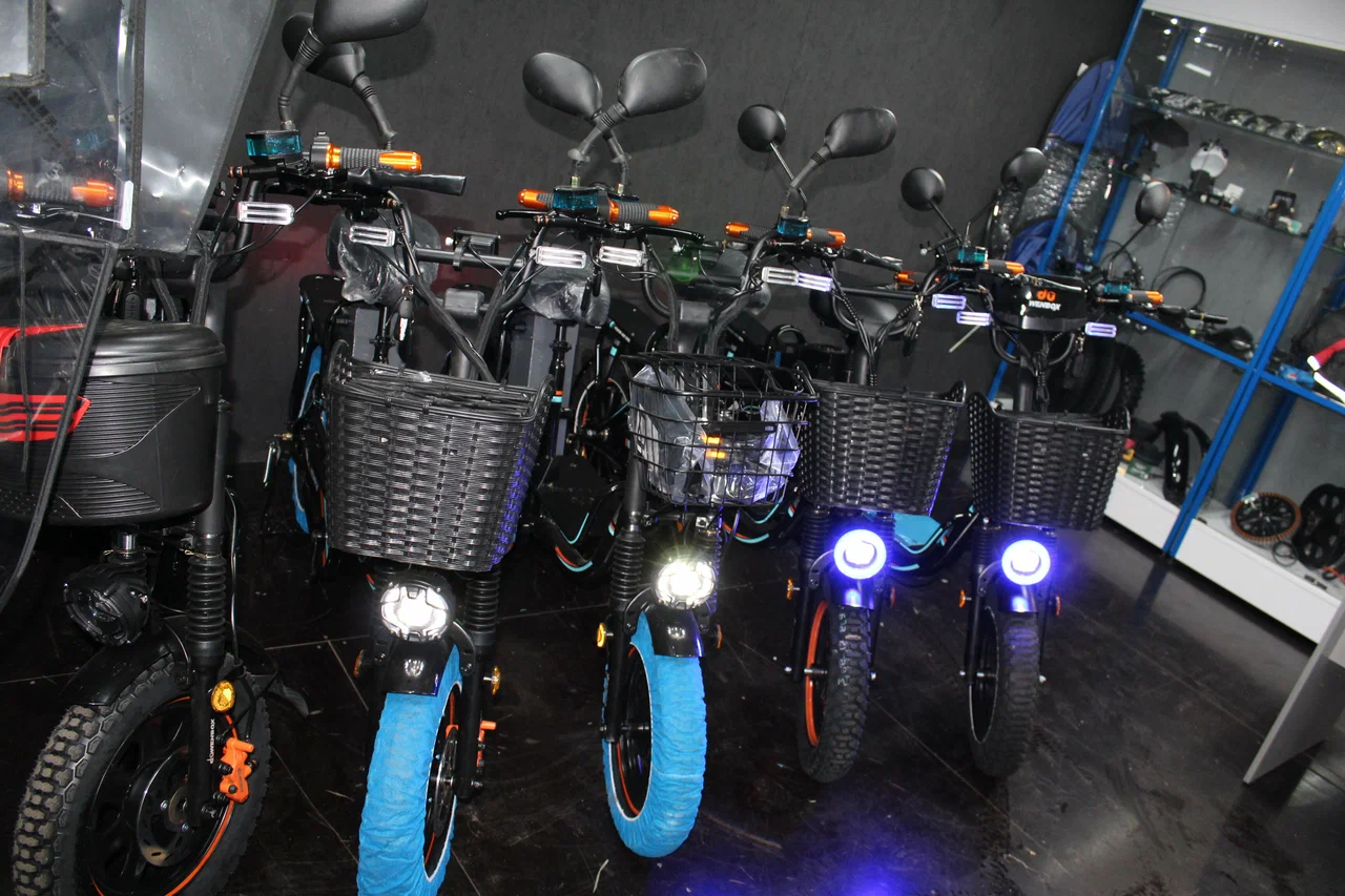 Модельный ряд Атом